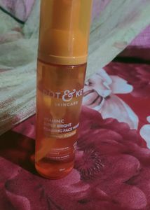 Dot And Key VitaminC Sunscreen+VitaminC Face Wash
