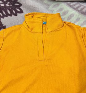 Mustard T-shirt