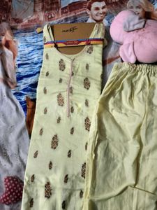 Suit Without Dupatta