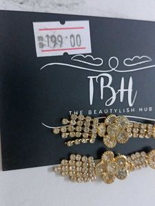 Dangling Rhinestone Earrings