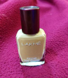 Lakme Perfecting Liquid Foundation - Natural Marble 27 ml