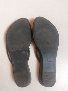 Bata Slip-on