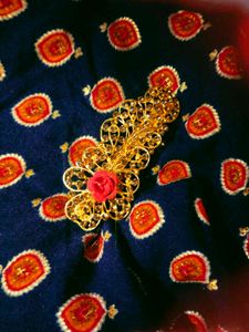 Gold Floral Hair Clip