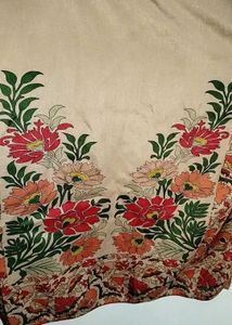 Elegant Floral Kurta, Free Red Legging