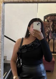 Chic Black Ruffle One-Shoulder Top