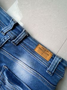 Blue Jeans At The Best Price