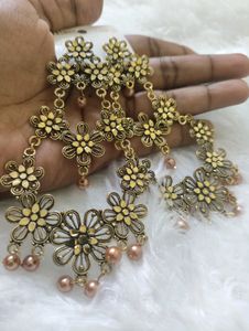Gold Earring