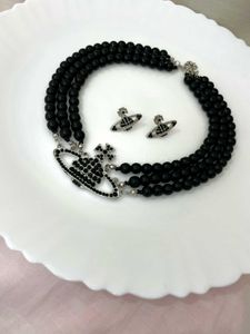 Vivienne Westwood Large Pearl Necklace Earring Set