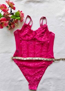 Shein : Hot Pink Lace Bodysuit