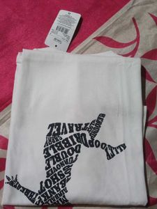 Men&#39;s White Graphic Tee