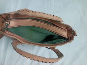 Sharafasion Medium Sling Bag