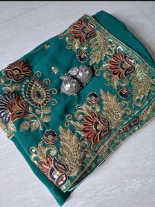 Embroidered Saree 🪷🌻🦋💚