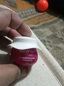 Dot &amp; Key Lip Plumping Mask