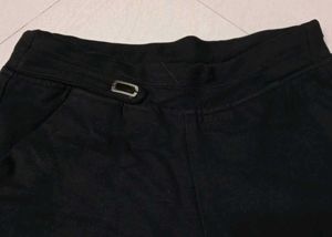 Black jeggings