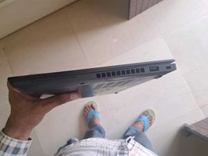 Lenovo THINKPAD X390