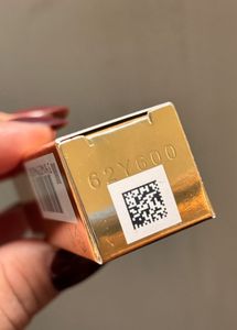 Yves Saint Laurent Rouge Pur Couture Shade:- NM