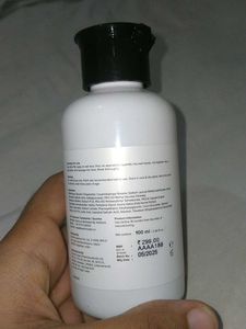 Minimalist Salicylic Acid Cleanser