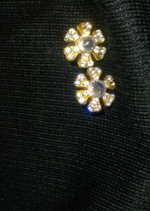 1 Pair Top Earring And 3 Normal Earrings