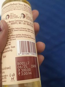 Parachute Radiant Shine Hair Serum