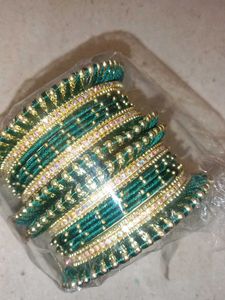 Emerald Green & Gold Bangle Set