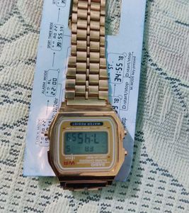 Trending Y2K WATCH