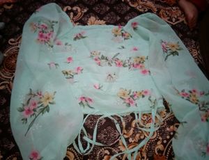 Floral Print Crop Top