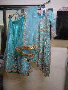 Full Peplum Set  Not In Coin Only Cash Accepting