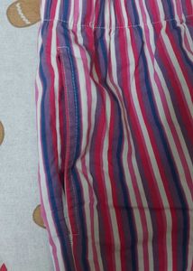 Striped Women&#39;s shorts