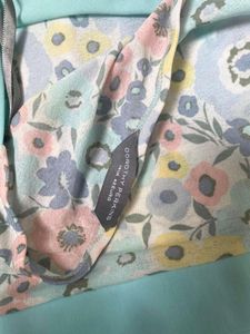 One Holder Aesthetic Top