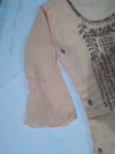 Elegant peach Kurta Set