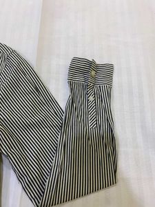 Striped Casual Shirt 32/34 Stretchy