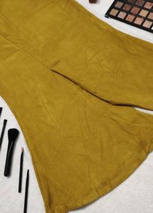 💛 New Mustard Fishcut Skirt 💛