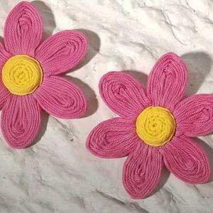 Pink Flower Earrings🌸