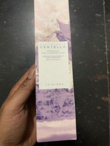 Centella Madagascar Poremizing Deep Cleansing Foam
