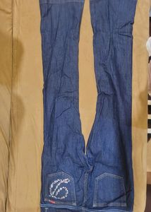 RETRO STYLE BOOTCUT MID WAISTED JEANS