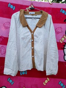 Cute Collared Button Top