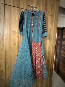 Elegant Printed Kurta