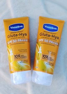 2 Pack ❤️ Vaseline Gluta-Hya Sunscreen 🌞