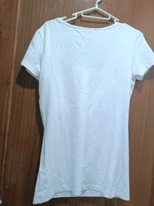 H&amp;M V-Neck T-Shirt