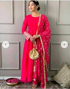 New Stayle Beautiful Women Gown Dress Inpoted Dres