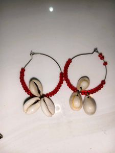 Mangtika, earrings