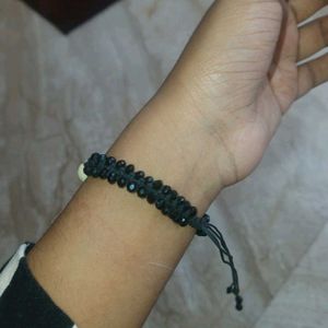 🌊 Cowrie Handwoven Black Bracelet
