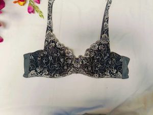 🇳🇿💫💗 Imported Elegant Black Lace Bra