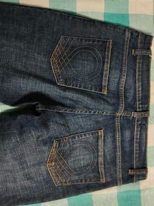 Capri Jeans