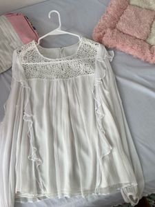 Elegant White Lace Top