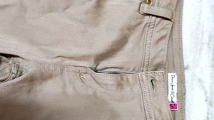 Woman Denim Jeans ,Khaki Colour, Size 28, Length35