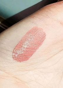 Aqua Shine Lipstick Peach Color