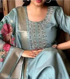 Elegant Embroidered Kurta Set