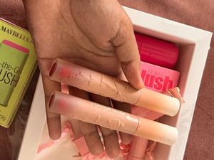 8 Product Makeup Lipstick Blush Combo