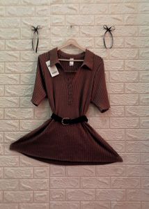Brown Ribbed Knit Polo Top🌷🎗️